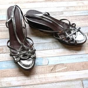 Donald J. Pliner Kiro: strappy platform sandals